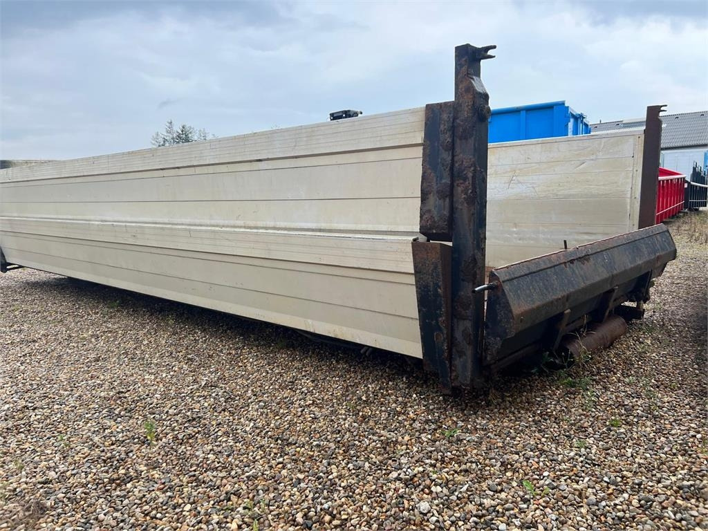 HMF 6650 mm - 2 delt - aut bagsmæk - Promenjivo telo - sanduk: slika 2 HMF 6650 mm - 2 delt - aut bagsmæk - Promenjivo telo - sanduk: slika 2