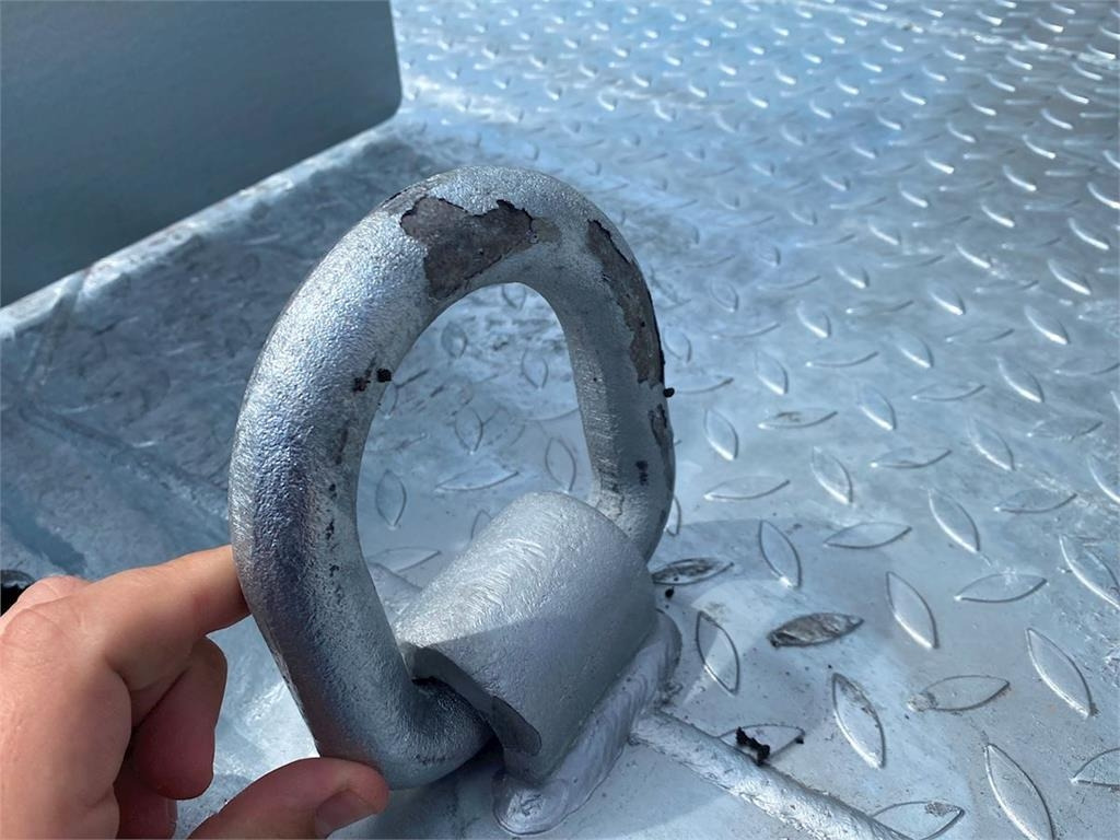 Niska prikolica za prevoz Hangler 3-aks, Hydraulisk ramper, Galvaniseret.: slika 9