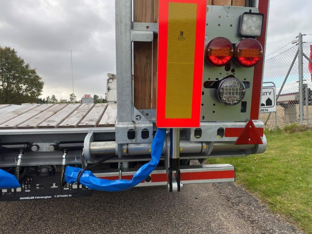 Hangler DTS-H 300 3 akslet hænger med ramper - Niska prikolica za prevoz: slika 5 Hangler DTS-H 300 3 akslet hænger med ramper - Niska prikolica za prevoz: slika 5