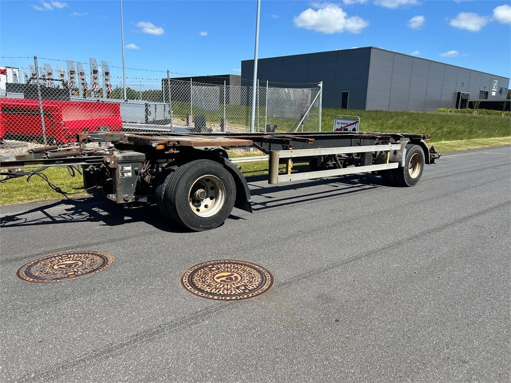 Kel-Berg 20 ton 7150 - 7450 mm containerlåse - Prikolica za prevoz kontejnera/ Prikolica sa promenjivim sandukom: slika 2 Kel-Berg 20 ton 7150 - 7450 mm containerlåse - Prikolica za prevoz kontejnera/ Prikolica sa promenjivim sandukom: slika 2