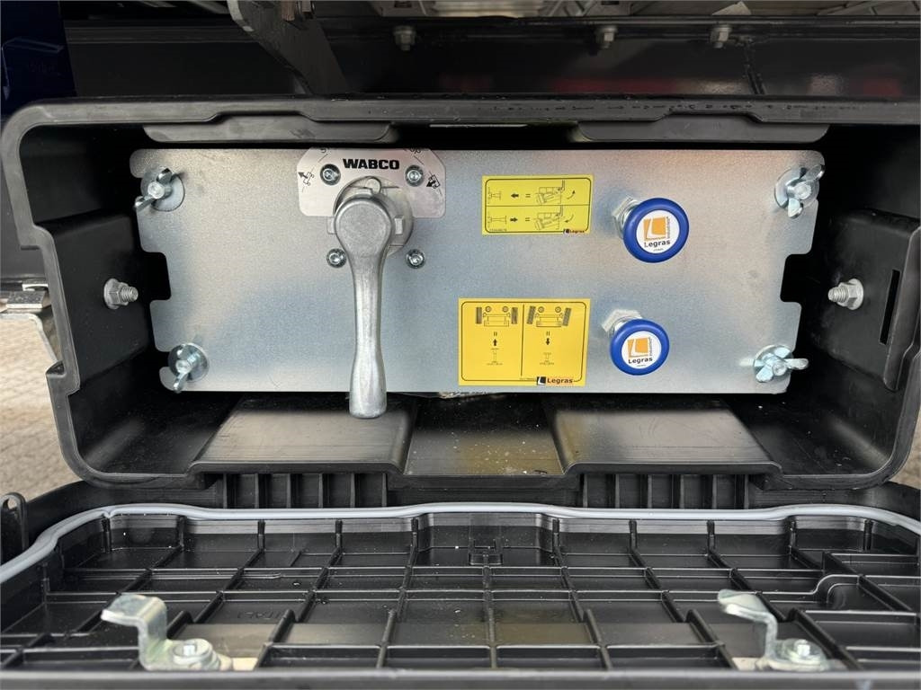 Poluprikolica sa pokretnim podom Legras 91,8 m3 - VBK Aut. presenning: slika 8