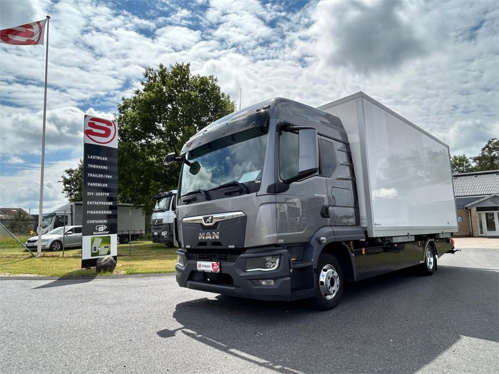 MAN TGL 8-220 4x2 BL incl. 2 stk veksellad - Kamion za prevoz kontejnera/ Kamion sa promenjivim sandukom: slika 5 MAN TGL 8-220 4x2 BL incl. 2 stk veksellad - Kamion za prevoz kontejnera/ Kamion sa promenjivim sandukom: slika 5
