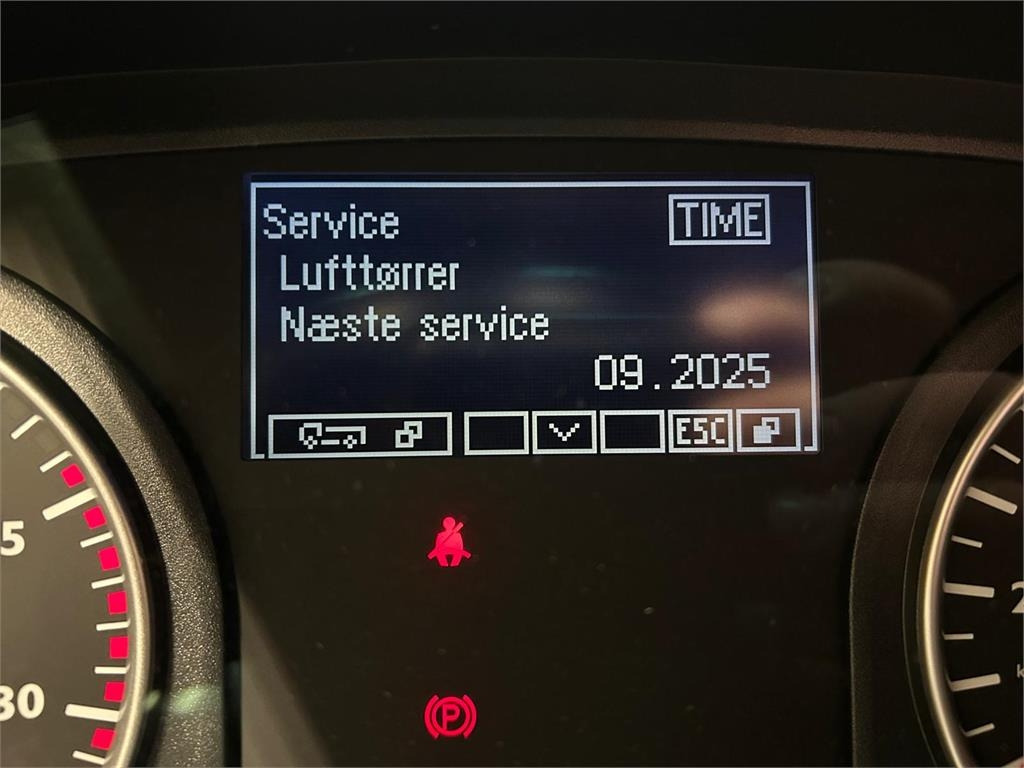 Kamion za prevoz kontejnera/ Kamion sa promenjivim sandukom MAN TGS 26-500 6x2-4 LL: slika 23