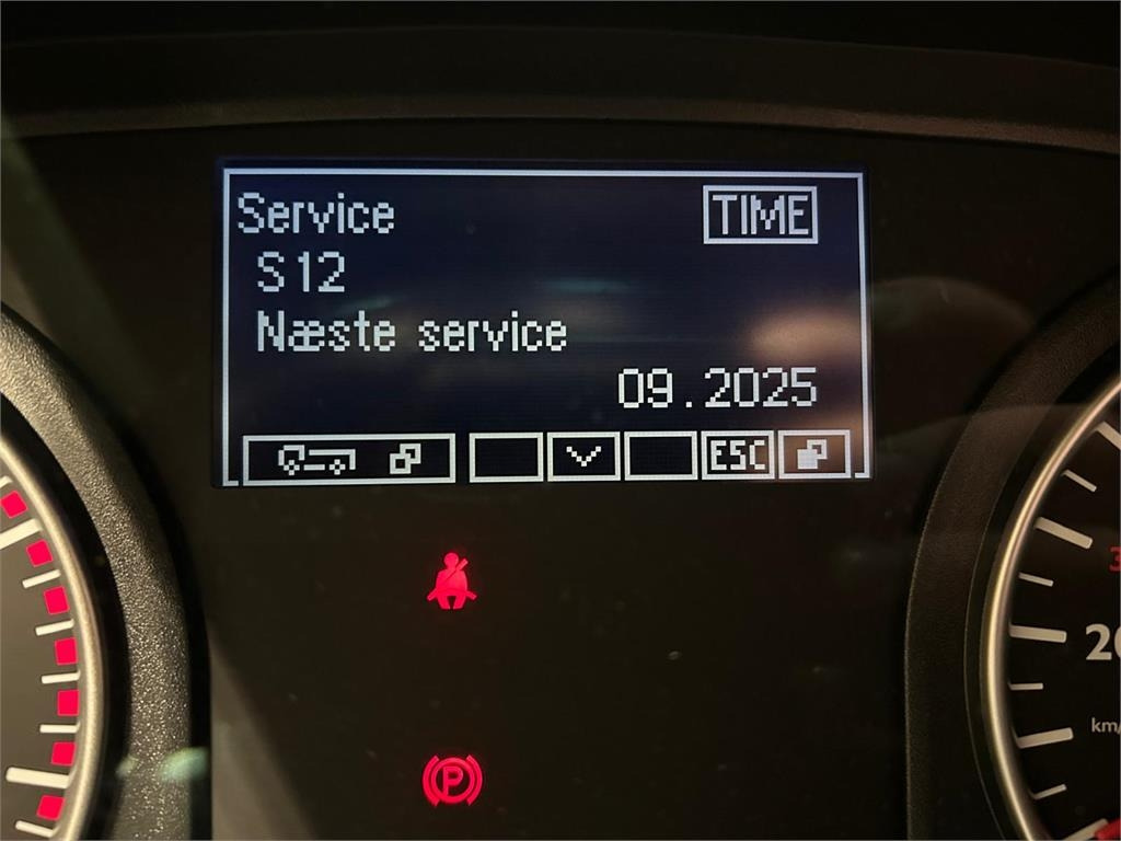 Kamion za prevoz kontejnera/ Kamion sa promenjivim sandukom MAN TGS 26-500 6x2-4 LL: slika 20