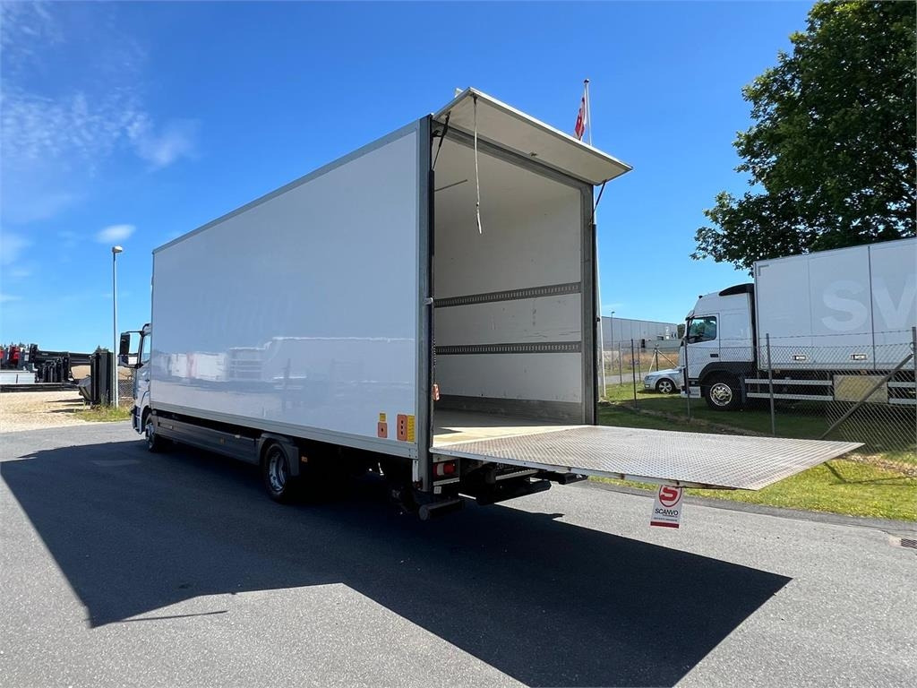 Mercedes-Benz Atego 1224 LnR - Kamion sa zatvorenim sandukom: slika 4 Mercedes-Benz Atego 1224 LnR - Kamion sa zatvorenim sandukom: slika 4