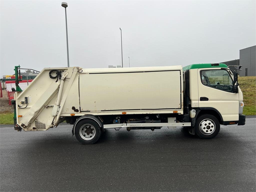 Mitsubishi Fuso CANTER 9C18 - Kamion za smeće: slika 4 Mitsubishi Fuso CANTER 9C18 - Kamion za smeće: slika 4