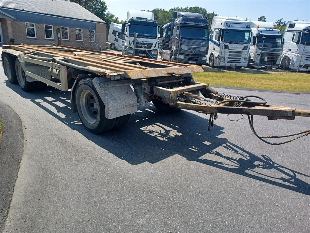 Nopa 6,5 - 7,0 mtr container - 3 vejs tip - Prikolica istovarivača: slika 3 Nopa 6,5 - 7,0 mtr container - 3 vejs tip - Prikolica istovarivača: slika 3