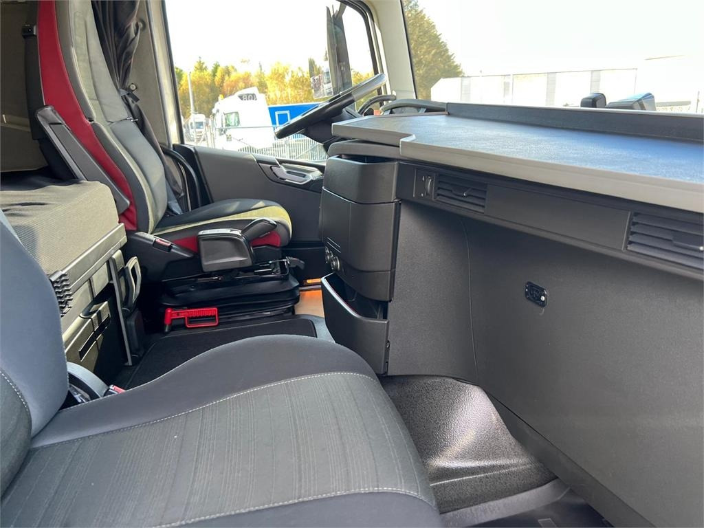 Kamion sa dizalicom Volvo FH 420 - HMF 4020K5 + Jib FJ1000 K3: slika 12