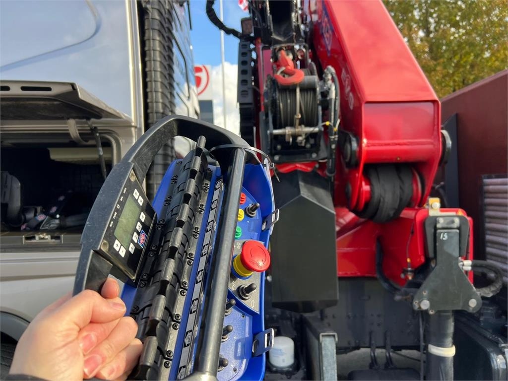 Kamion sa dizalicom Volvo FH 420 - HMF 4020K5 + Jib FJ1000 K3: slika 11