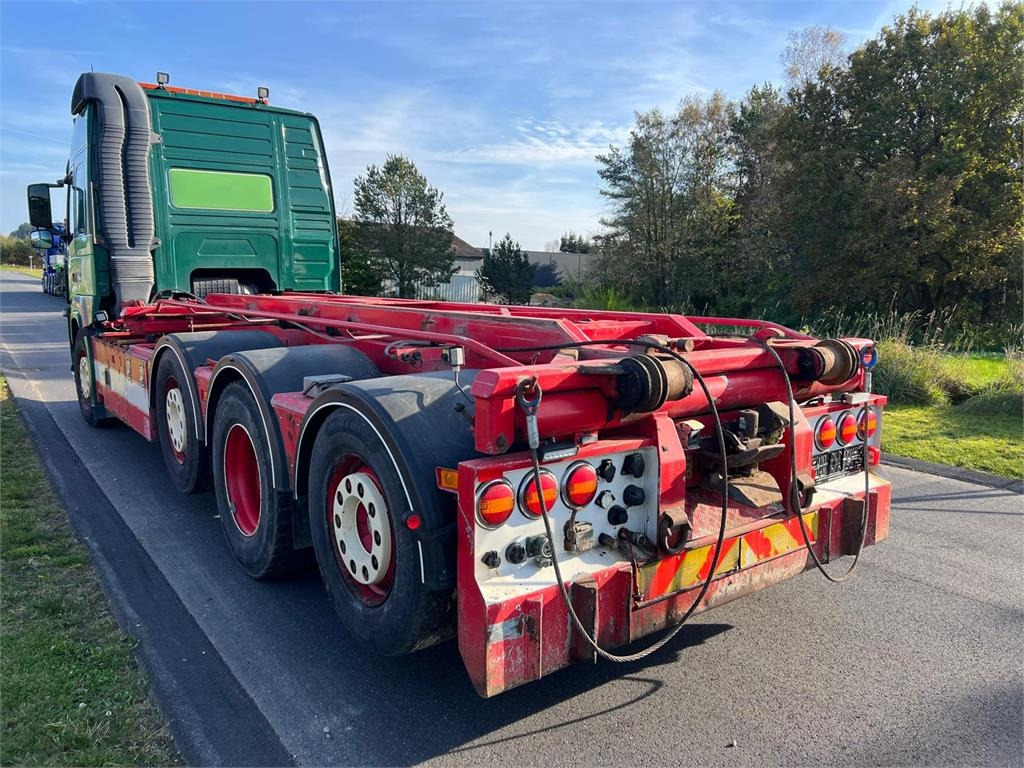 Volvo FM500 8x2*6 rigid pusher-tag tridem - Kamion za utovaranje kontejnera: slika 2 Volvo FM500 8x2*6 rigid pusher-tag tridem - Kamion za utovaranje kontejnera: slika 2