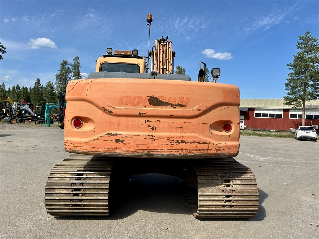 Doosan DX180LC PYÖRITTÄJÄLLÄ - Bager guseničar: slika 4 Doosan DX180LC PYÖRITTÄJÄLLÄ - Bager guseničar: slika 4
