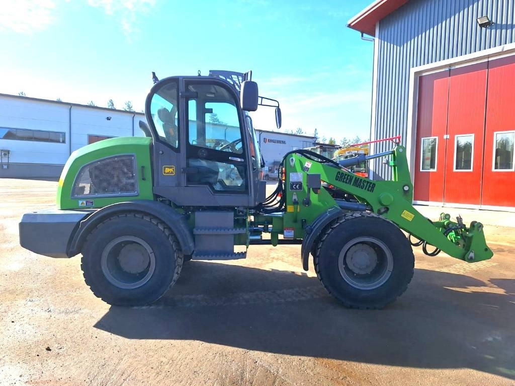 Greenmaster 825 PIIKIT, KAUHA JA HIEKOITIN  - Utovarivač točkaš: slika 5 Greenmaster 825 PIIKIT, KAUHA JA HIEKOITIN  - Utovarivač točkaš: slika 5