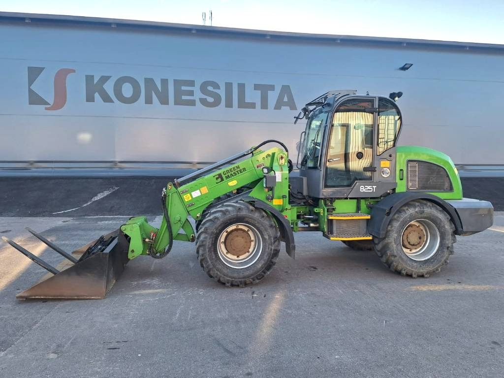 Greenmaster 825T TELEKUORMAAJA - Utovarivač točkaš: slika 2 Greenmaster 825T TELEKUORMAAJA - Utovarivač točkaš: slika 2