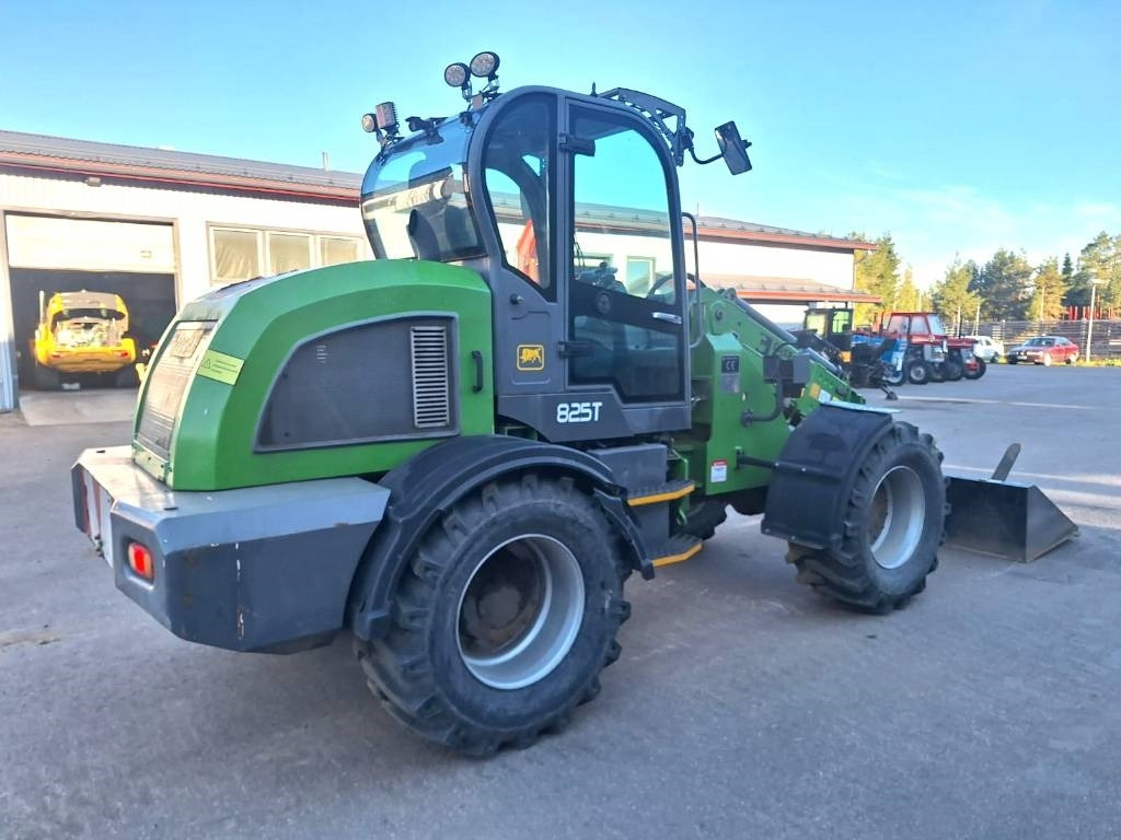 Greenmaster 825T TELEKUORMAAJA - Utovarivač točkaš: slika 5 Greenmaster 825T TELEKUORMAAJA - Utovarivač točkaš: slika 5