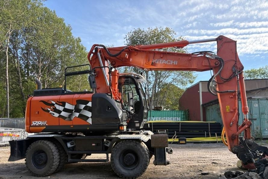 Hitachi ZX170W-6 + Peräkärry 2-akselinen - Bager točkaš: slika 3 Hitachi ZX170W-6 + Peräkärry 2-akselinen - Bager točkaš: slika 3