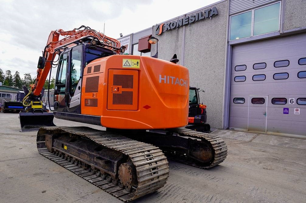 Hitachi ZX225USLC-5B MARTTIINILLA  - Bager guseničar: slika 3 Hitachi ZX225USLC-5B MARTTIINILLA  - Bager guseničar: slika 3