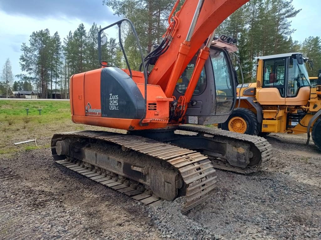 Hitachi ZX225USR KALLISTAJALLA - Bager guseničar: slika 5 Hitachi ZX225USR KALLISTAJALLA - Bager guseničar: slika 5