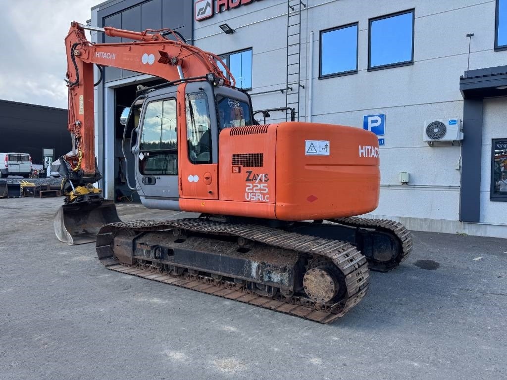 Hitachi ZX225USR PYÖRITTÄJÄLLÄ  - Bager guseničar: slika 3 Hitachi ZX225USR PYÖRITTÄJÄLLÄ  - Bager guseničar: slika 3