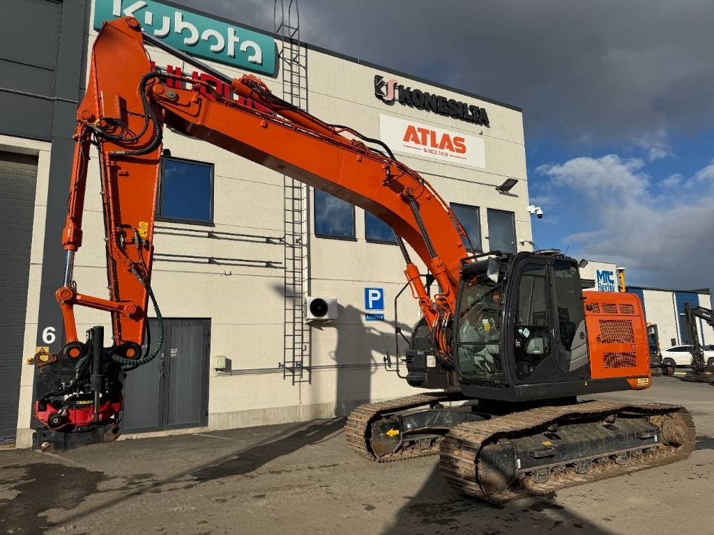 Hitachi ZX225USRLC-6 PYÖRITTÄJÄ, 3D-LAITTEET - Bager guseničar: slika 4 Hitachi ZX225USRLC-6 PYÖRITTÄJÄ, 3D-LAITTEET - Bager guseničar: slika 4