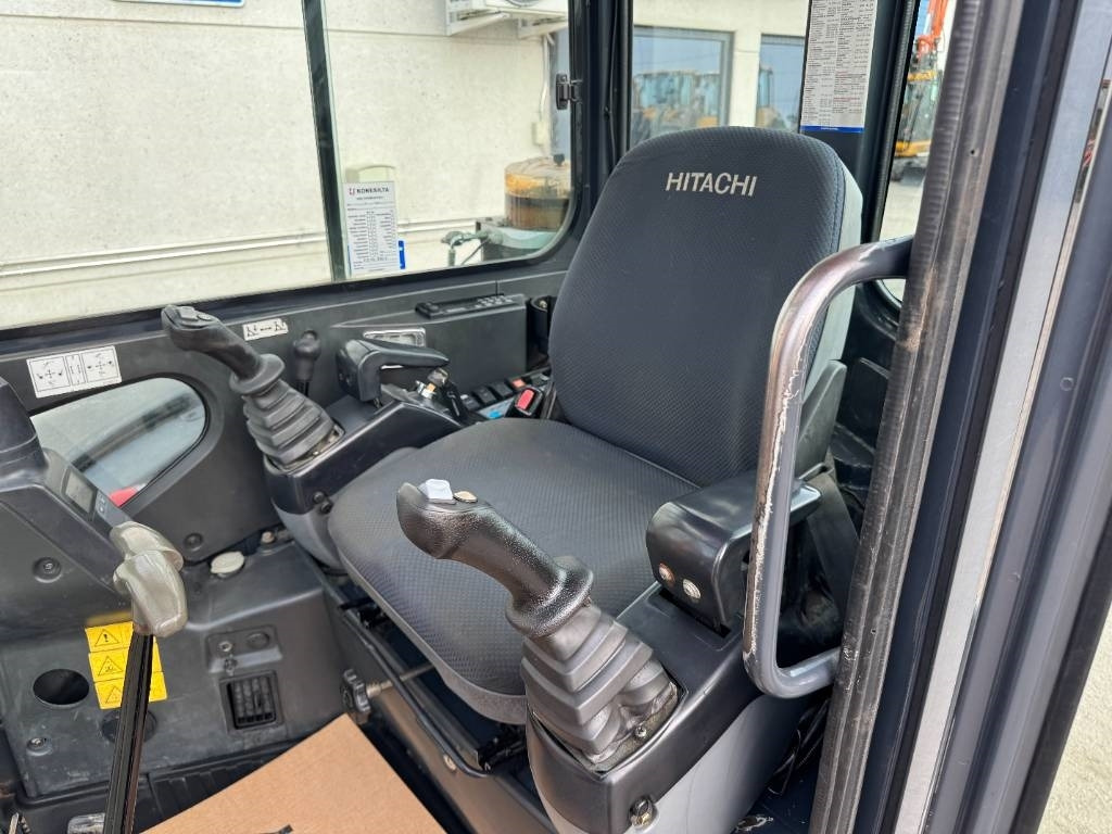 Mini bager Hitachi ZX50U-2 PYÖRITTÄJÄLLÄ: slika 10