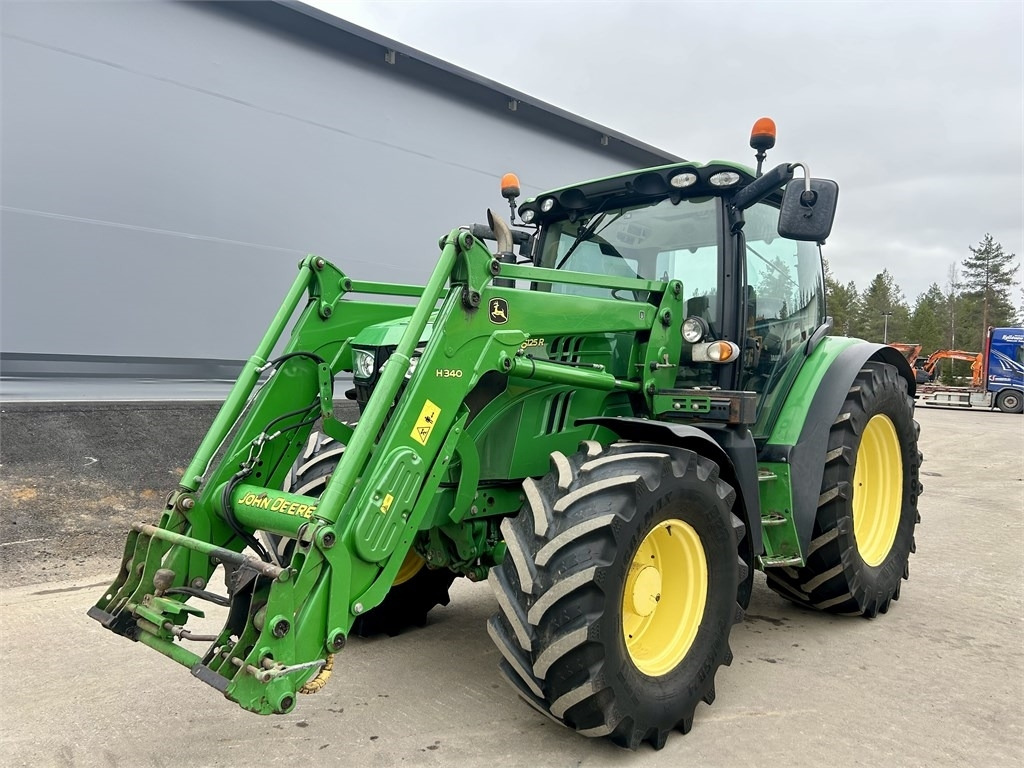John Deere 6125 R AUTOPOWER ETUKUORMAAJALLA - Traktor: slika 2 John Deere 6125 R AUTOPOWER ETUKUORMAAJALLA - Traktor: slika 2