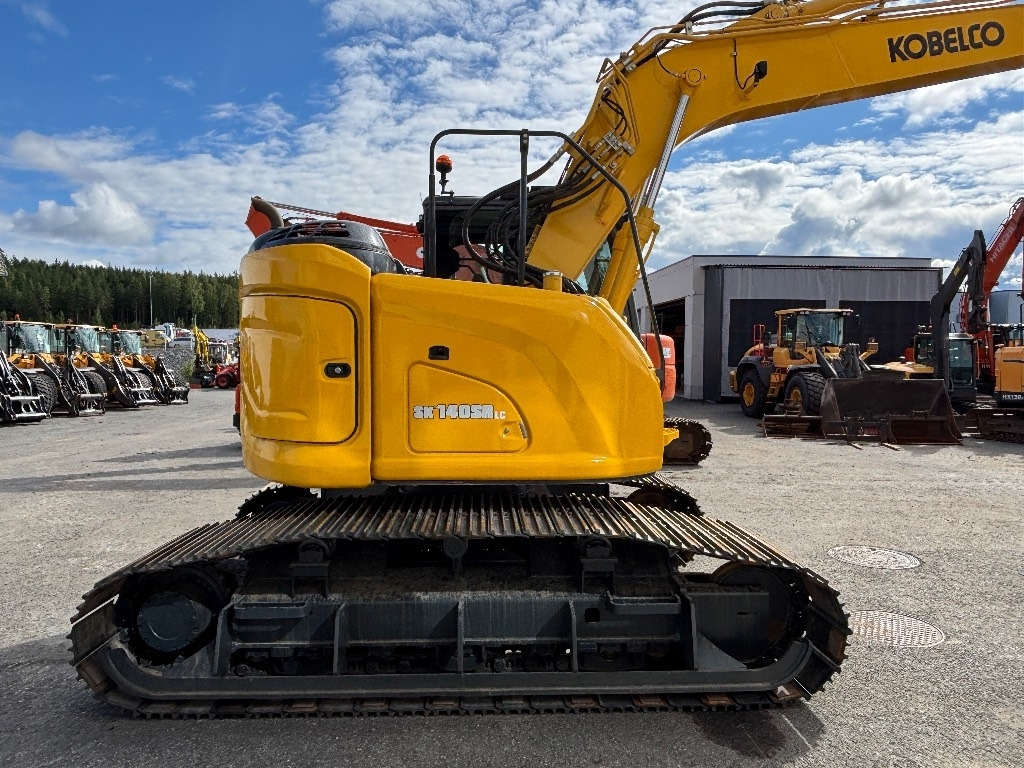 Kobelco MYYTY! SOLD! SK140SRLC-7 KOROTETTU SUOALUSTA 900MM - Bager guseničar: slika 5 Kobelco MYYTY! SOLD! SK140SRLC-7 KOROTETTU SUOALUSTA 900MM - Bager guseničar: slika 5