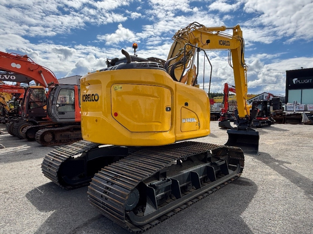 Kobelco MYYTY! SOLD! SK140SRLC-7 KOROTETTU SUOALUSTA 900MM - Bager guseničar: slika 4 Kobelco MYYTY! SOLD! SK140SRLC-7 KOROTETTU SUOALUSTA 900MM - Bager guseničar: slika 4