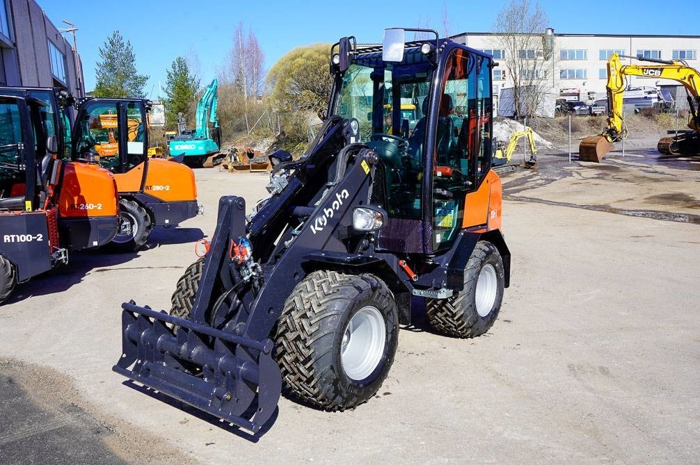 Kubota RT250-2 UUSI KONE! - Zglobni utovarivač: slika 2 Kubota RT250-2 UUSI KONE! - Zglobni utovarivač: slika 2