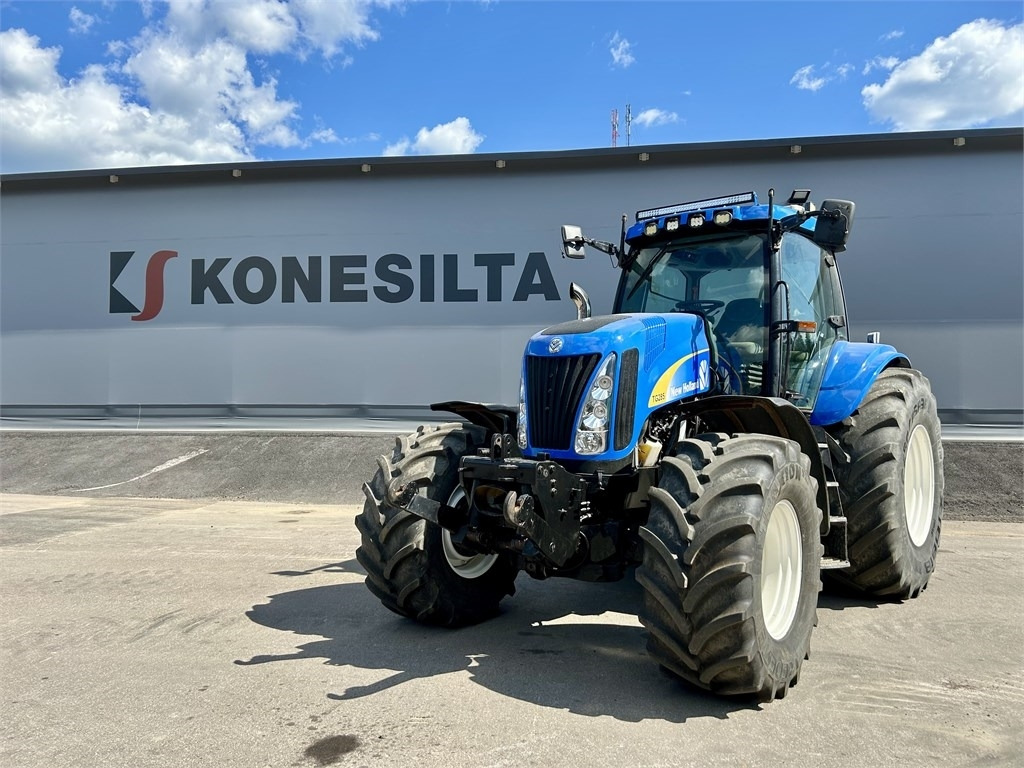 New Holland TG285 - Traktor: slika 1 New Holland TG285 - Traktor: slika 1