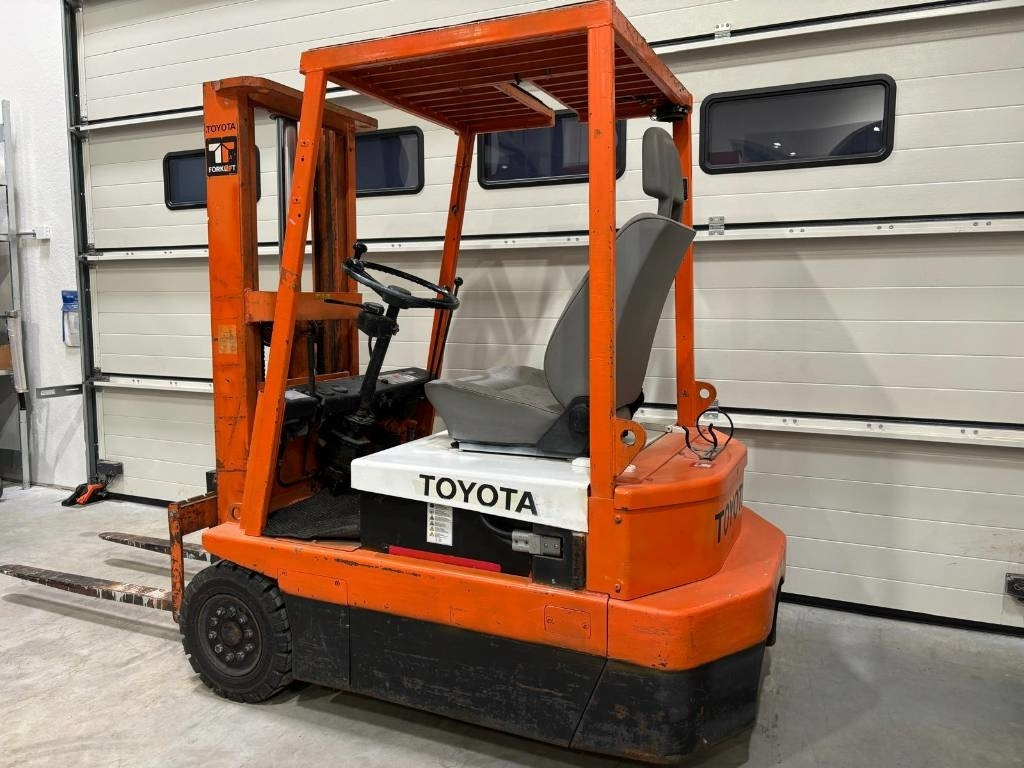 Toyota FBE 18  - Električni viljuškar: slika 2 Toyota FBE 18  - Električni viljuškar: slika 2