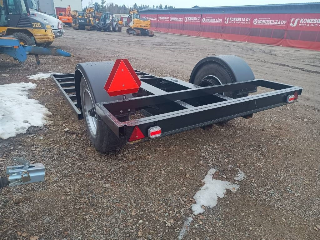 Traktorilavetti 6-8tn 1-akselinen  - Niska prikolica za prevoz: slika 3 Traktorilavetti 6-8tn 1-akselinen  - Niska prikolica za prevoz: slika 3