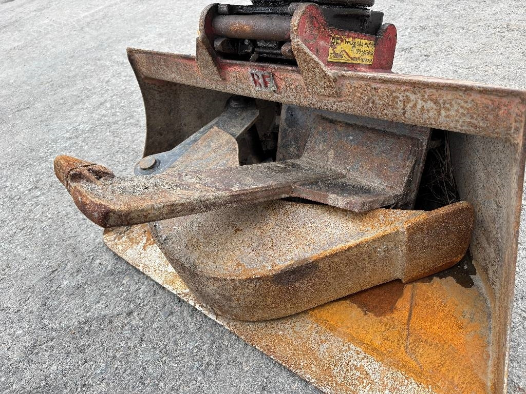 Mini bager Volvo EC27C PYÖRITTÄJÄLLÄ: slika 11