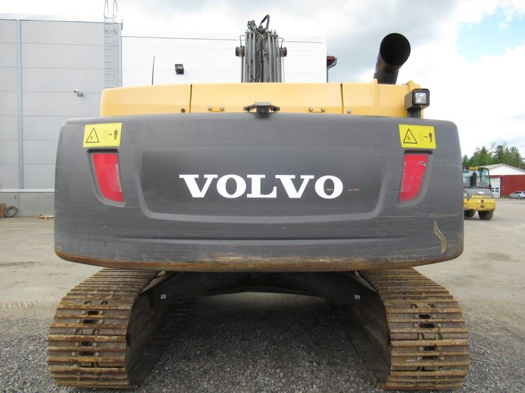 Volvo EC300DL PYÖRITTÄJÄLLÄ - Bager guseničar: slika 4 Volvo EC300DL PYÖRITTÄJÄLLÄ - Bager guseničar: slika 4