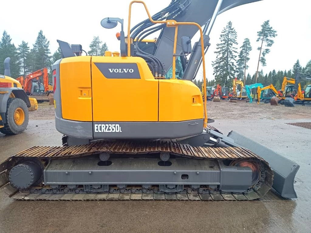 Volvo ECR235DL PYÖRITTÄJÄLLÄ - Bager guseničar: slika 5 Volvo ECR235DL PYÖRITTÄJÄLLÄ - Bager guseničar: slika 5