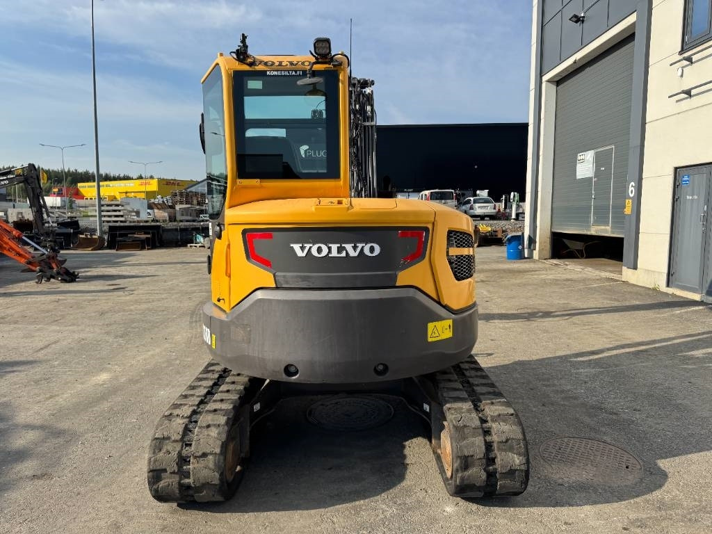 Volvo ECR58D PYÖRITTÄJÄLLÄ - Mini bager: slika 4 Volvo ECR58D PYÖRITTÄJÄLLÄ - Mini bager: slika 4