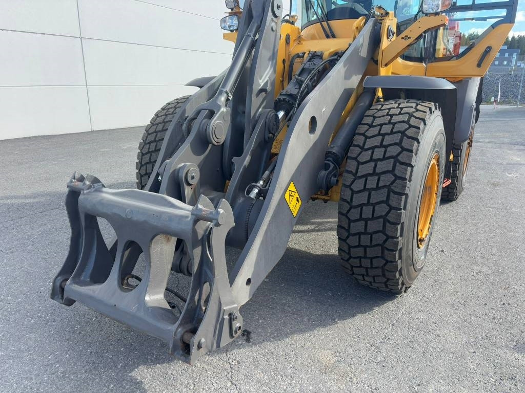 Utovarivač točkaš Volvo L 90 H Long Boom: slika 6