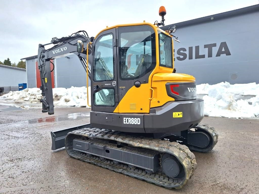 Volvo MYYTY! SOLD! ECR88D - Mini bager: slika 2 Volvo MYYTY! SOLD! ECR88D - Mini bager: slika 2