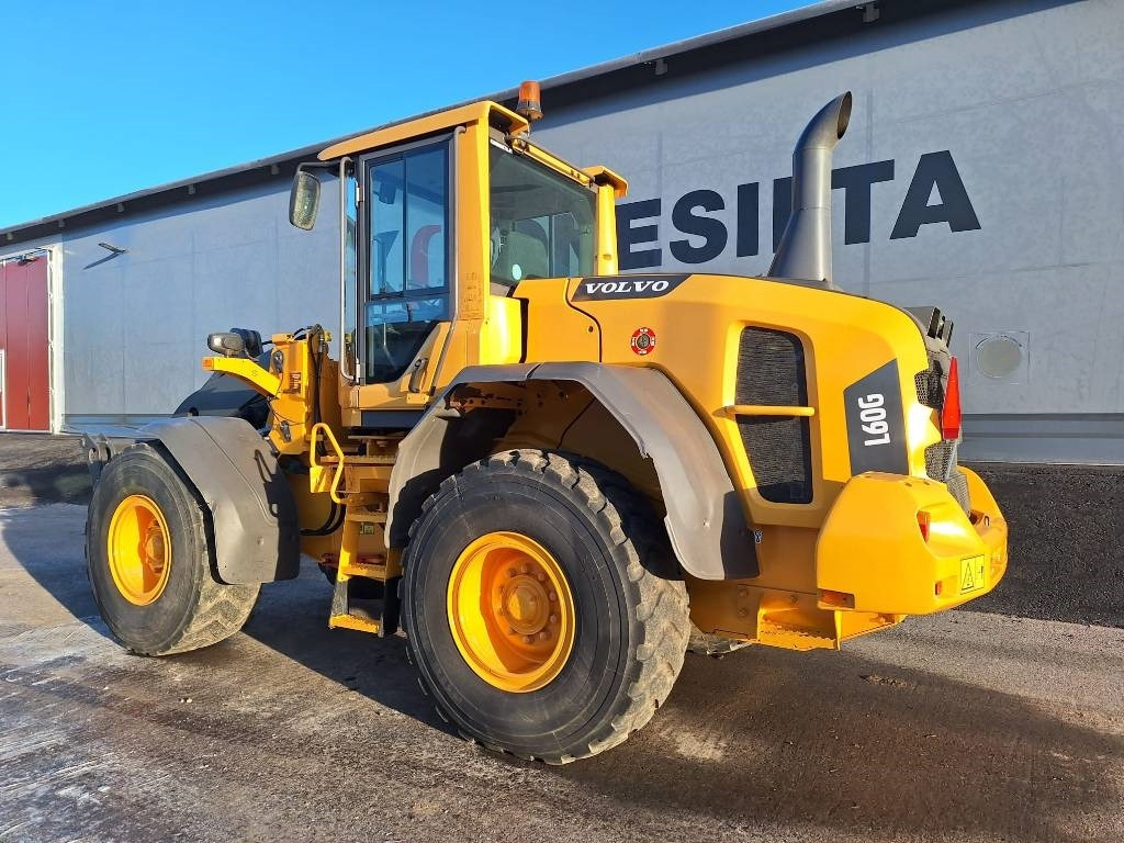 Volvo MYYTY! SOLD! L60G RASVARI YM. - Utovarivač točkaš: slika 2 Volvo MYYTY! SOLD! L60G RASVARI YM. - Utovarivač točkaš: slika 2