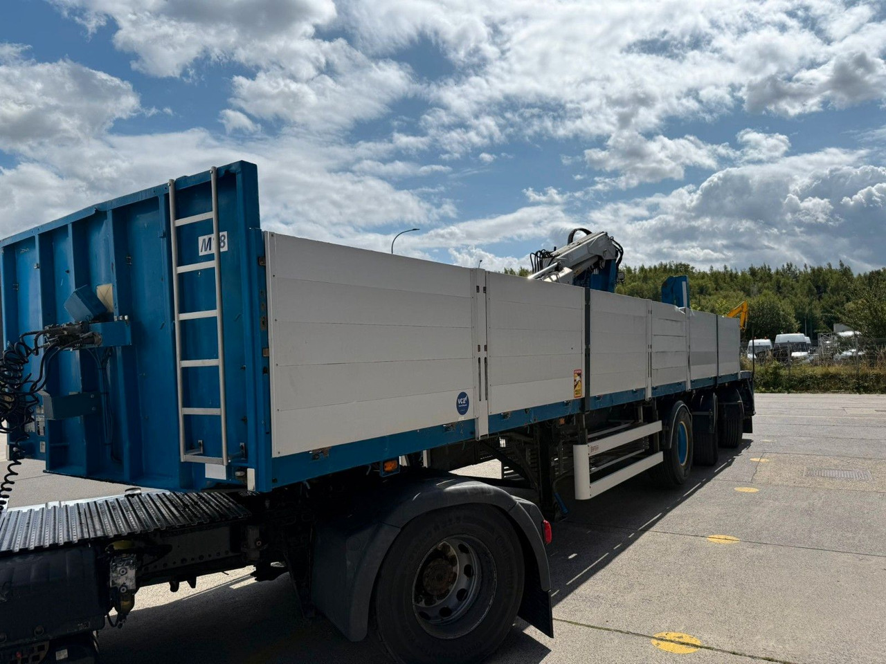 Plato poluprikolica Vogelzang. Kran HIAB R165 roto. TUV 10/2025: slika 21 Plato poluprikolica Vogelzang. Kran HIAB R165 roto. TUV 10/2025: slika 21