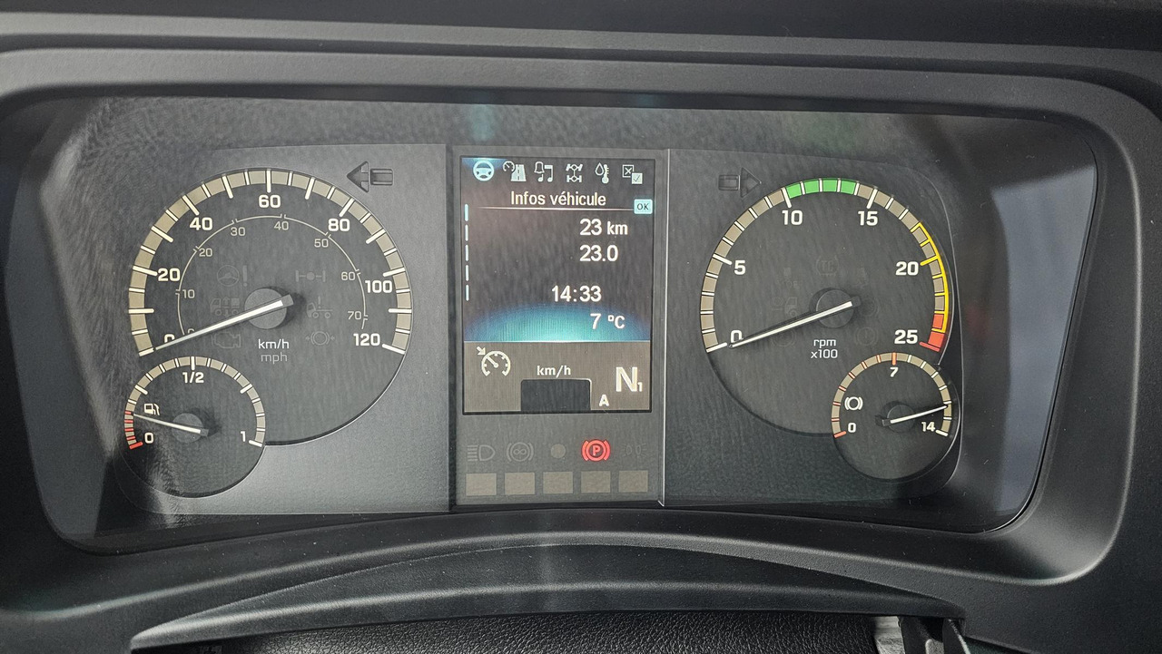 Novu Tegljač MERCEDES-BENZ Actros 3340 S 6x4 ADR Euro 3 Tractor Head: slika 16