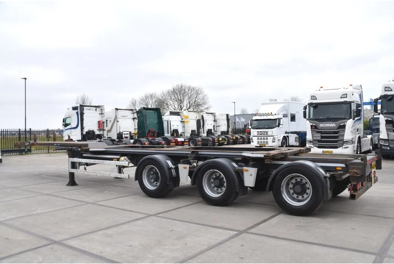Renders ROC 16.30 - LIFT AXLE - BPW AXLES - DISC BRAKES - GOOD CONDITION - - Poluprikolica za prevoz kontejnera/ Poluprikolica sa promenjivim sandukom: slika 4 Renders ROC 16.30 - LIFT AXLE - BPW AXLES - DISC BRAKES - GOOD CONDITION - - Poluprikolica za prevoz kontejnera/ Poluprikolica sa promenjivim sandukom: slika 4