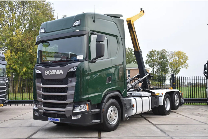 Scania S500 NGS 6x2*4 - HOOKLIFT - RETARDER - 375 TKM - PARK. AIRCO - WHEELBASE: 475 CM - PTO - EXCELLENT CONDITION - - Kamion sa hidrauličnom kukom: slika 1 Scania S500 NGS 6x2*4 - HOOKLIFT - RETARDER - 375 TKM - PARK. AIRCO - WHEELBASE: 475 CM - PTO - EXCELLENT CONDITION - - Kamion sa hidrauličnom kukom: slika 1