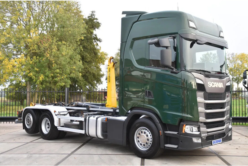 Scania S500 NGS 6x2*4 - HOOKLIFT - RETARDER - 375 TKM - PARK. AIRCO - WHEELBASE: 475 CM - PTO - EXCELLENT CONDITION - - Kamion sa hidrauličnom kukom: slika 2 Scania S500 NGS 6x2*4 - HOOKLIFT - RETARDER - 375 TKM - PARK. AIRCO - WHEELBASE: 475 CM - PTO - EXCELLENT CONDITION - - Kamion sa hidrauličnom kukom: slika 2
