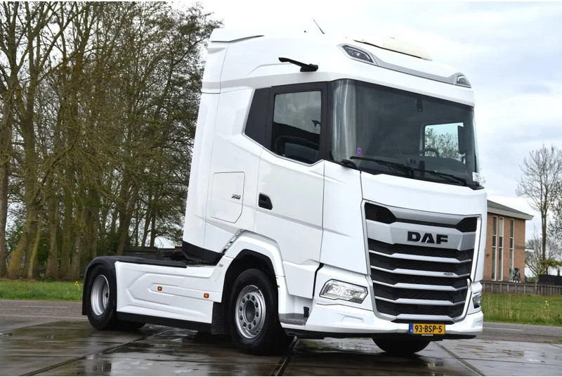 DAF XG 480 4x2 - 230 TKM - CAMERA SYSTEM - PARK. AIRCO - 2 x FUEL TANKS - APPLE CARPLAY/ANDROID - LED LIGHTS - TOP CONDITION - - Tegljač: slika 1 DAF XG 480 4x2 - 230 TKM - CAMERA SYSTEM - PARK. AIRCO - 2 x FUEL TANKS - APPLE CARPLAY/ANDROID - LED LIGHTS - TOP CONDITION - - Tegljač: slika 1