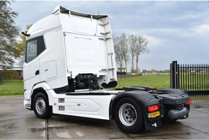 DAF XG 480 4x2 - 230 TKM - CAMERA SYSTEM - PARK. AIRCO - 2 x FUEL TANKS - APPLE CARPLAY/ANDROID - LED LIGHTS - TOP CONDITION - - Tegljač: slika 3 DAF XG 480 4x2 - 230 TKM - CAMERA SYSTEM - PARK. AIRCO - 2 x FUEL TANKS - APPLE CARPLAY/ANDROID - LED LIGHTS - TOP CONDITION - - Tegljač: slika 3