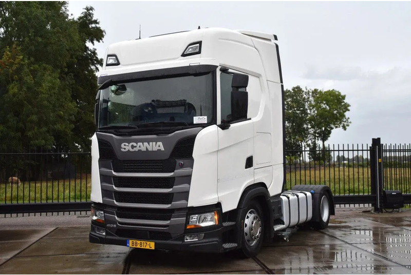 Scania S410 NGS 4x2EB MEGA 95 cm or 103 cm driving height - RETARDER - 670 TKM - FULL AIR - PARK. AIRCO - LEATHER SEATS - 2 x FUEL TANK - Tegljač: slika 2 Scania S410 NGS 4x2EB MEGA 95 cm or 103 cm driving height - RETARDER - 670 TKM - FULL AIR - PARK. AIRCO - LEATHER SEATS - 2 x FUEL TANK - Tegljač: slika 2