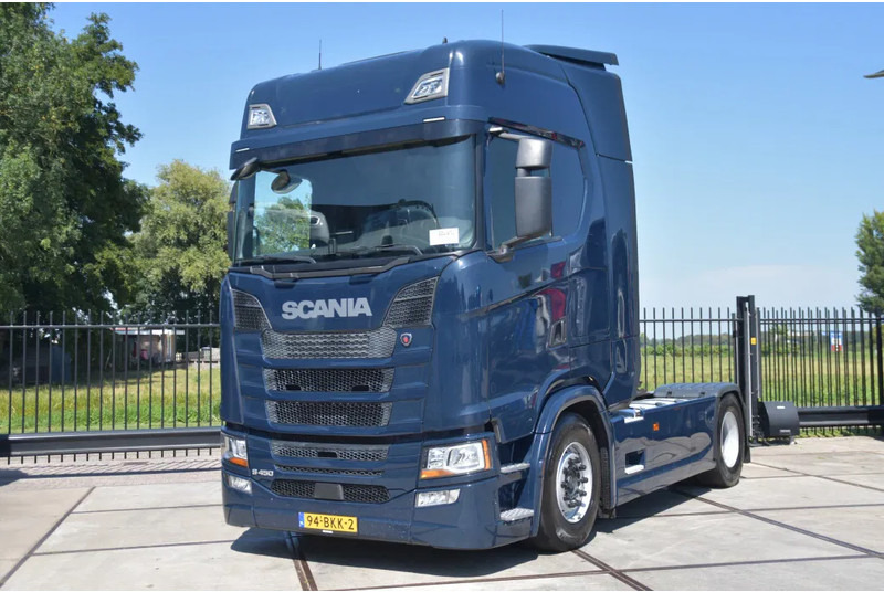 Scania S450 NGS 4x2NB - FULL AIR - RETARDER - ACC - AIRCO - 2 x FUEL TANKS - TOP CONDITION - - Tegljač: slika 2 Scania S450 NGS 4x2NB - FULL AIR - RETARDER - ACC - AIRCO - 2 x FUEL TANKS - TOP CONDITION - - Tegljač: slika 2