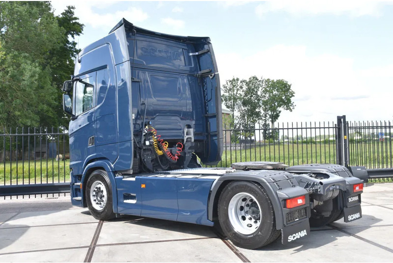 Scania S450 NGS 4x2NB - FULL AIR - RETARDER - ACC - PARK. AIRCO - 2 x FUEL TANKS - TOP CONDITION - - Tegljač: slika 3 Scania S450 NGS 4x2NB - FULL AIR - RETARDER - ACC - PARK. AIRCO - 2 x FUEL TANKS - TOP CONDITION - - Tegljač: slika 3