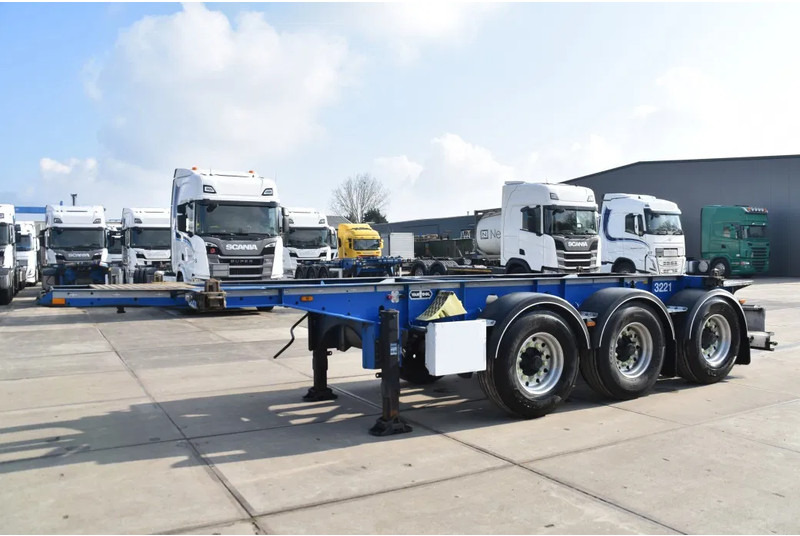 Van Hool A3C002 - ADR FL - 20 FT SWAP - LIFT AXLE - BPW AXLES - DISC BRAKES - 3180 KG EMPTY WEIGHT ! - Poluprikolica za prevoz kontejnera/ Poluprikolica sa promenjivim sandukom: slika 5 Van Hool A3C002 - ADR FL - 20 FT SWAP - LIFT AXLE - BPW AXLES - DISC BRAKES - 3180 KG EMPTY WEIGHT ! - Poluprikolica za prevoz kontejnera/ Poluprikolica sa promenjivim sandukom: slika 5