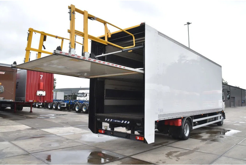 Volvo FL 280 4x2 + BOX - 312 TKM - AIRCO - DOUBLE CARGOFLOOR - ELEVATOR - REMOTE CONTROL - CAMERA - - Kamion sa zatvorenim sandukom: slika 3 Volvo FL 280 4x2 + BOX - 312 TKM - AIRCO - DOUBLE CARGOFLOOR - ELEVATOR - REMOTE CONTROL - CAMERA - - Kamion sa zatvorenim sandukom: slika 3